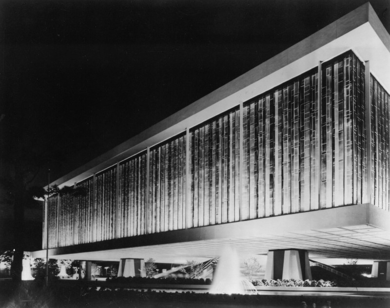 Googie Architecture: Johnson's Wax Pavilion 