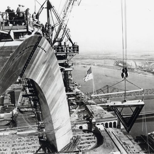 1960 - Jefferson National Expansion Memorial - Gateway Arch (construction)